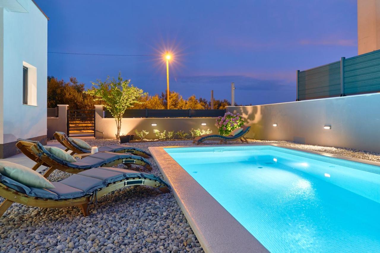 Holiday Home South Cliff Split Bagian luar foto